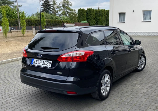 Ford Focus cena 26900 przebieg: 82000, rok produkcji 2014 z Poznań małe 56